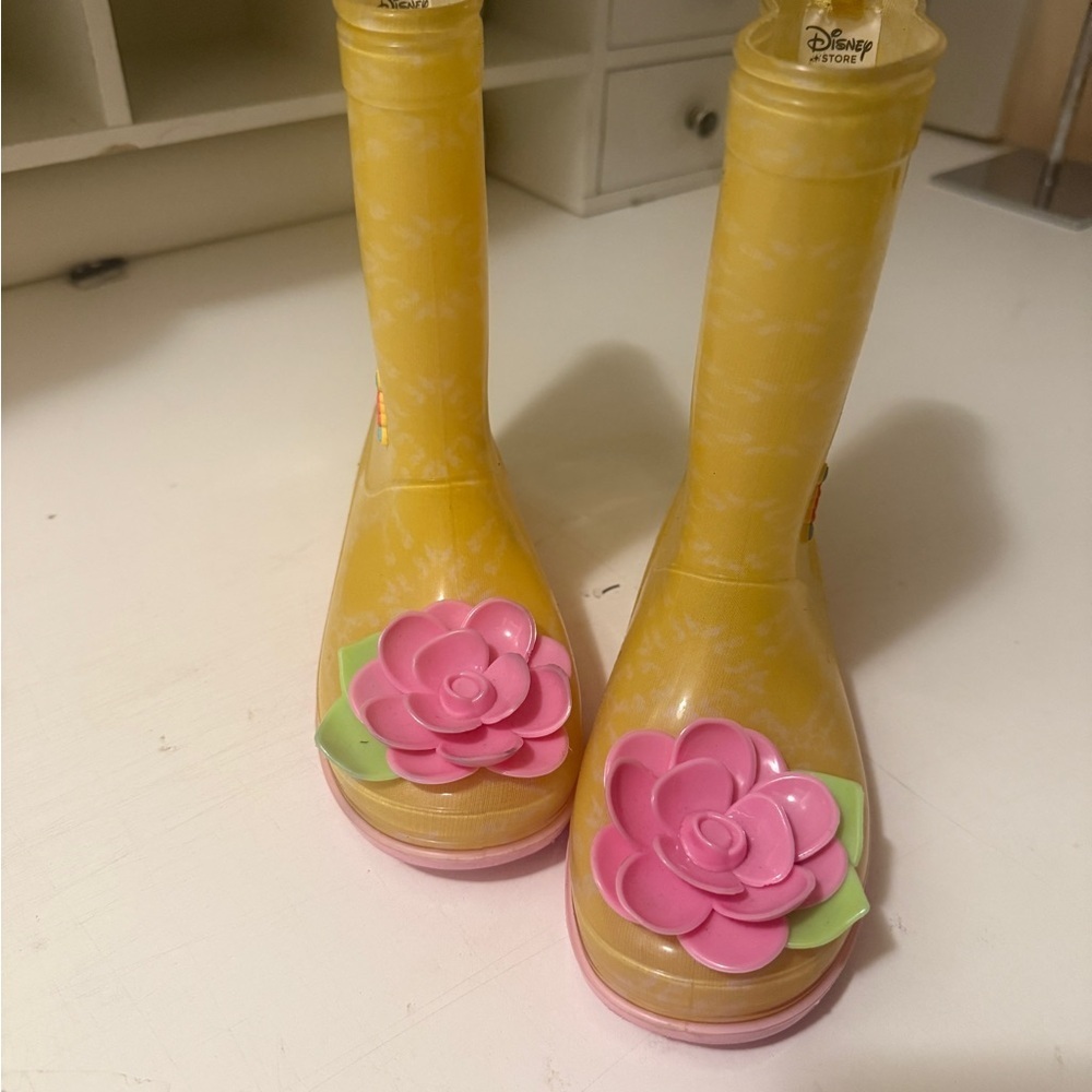 Disney Yellow Princess Rain Boots with Pink Accents - Picture 3 of 14